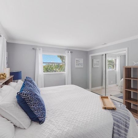 Bright And Sunny 2Br !!Close To Peanut Island!! 리비에라비치 외부 사진