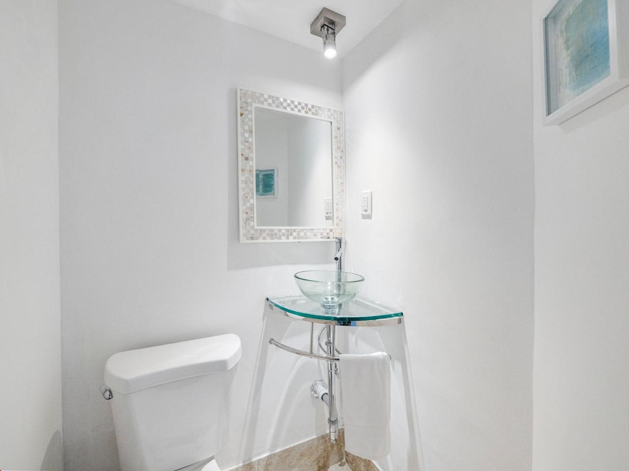 Bright And Sunny 2Br !!Close To Peanut Island!! 리비에라비치 외부 사진